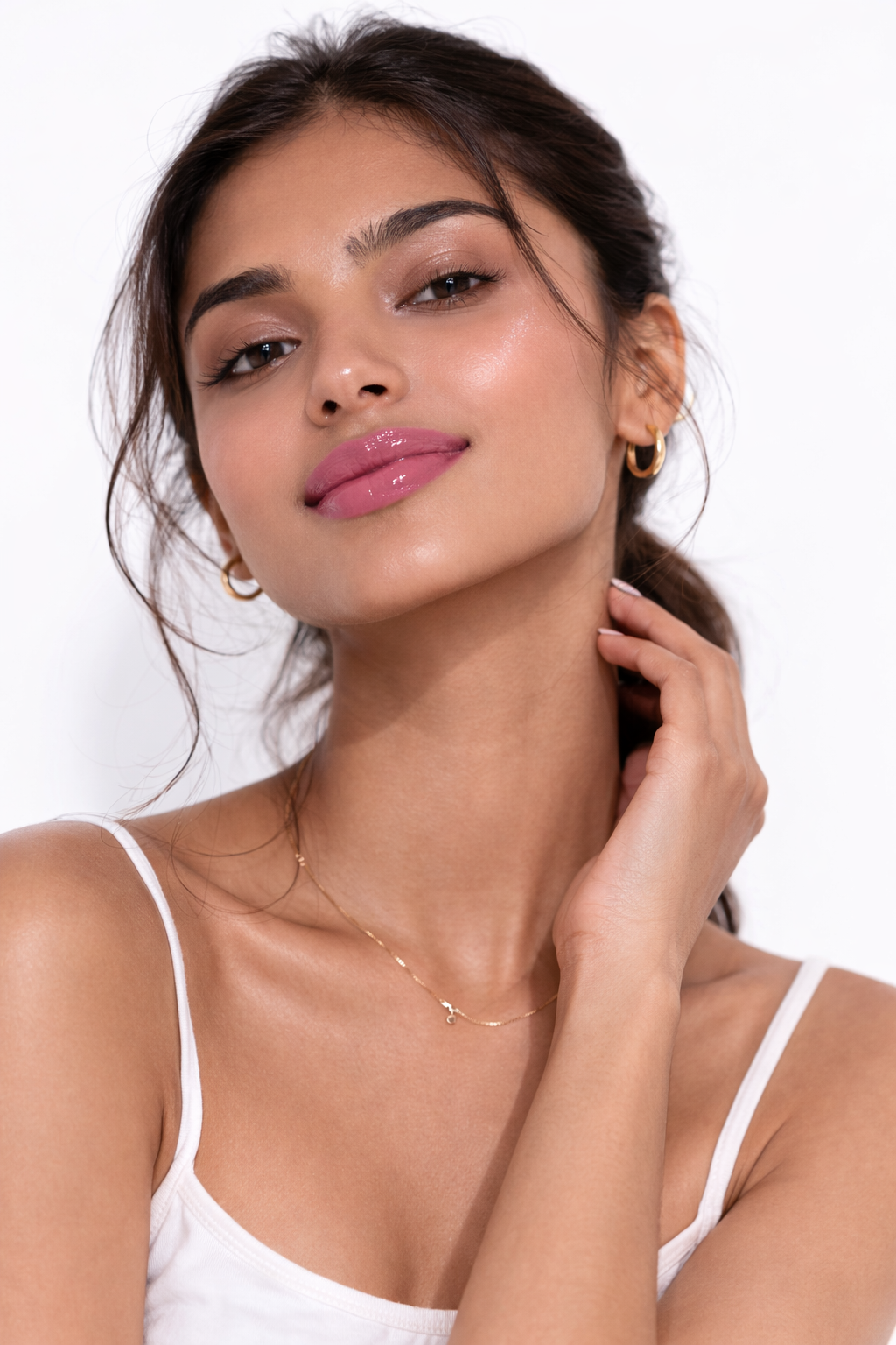 ILana with Rose Veil (mauve pink lipstick with rose pink gloss)